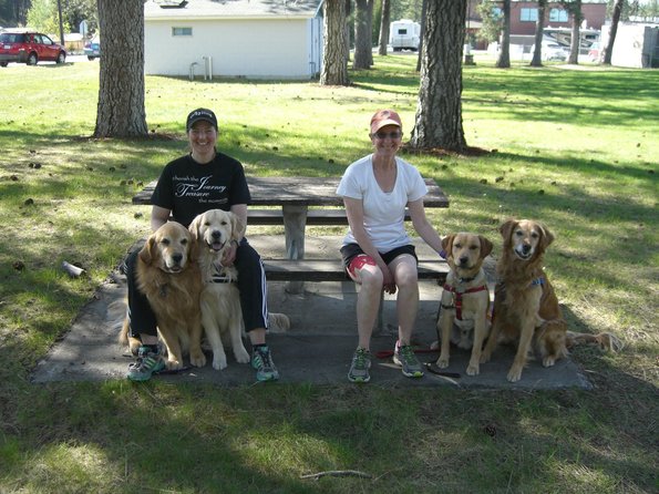 Dee and Dogs at Outdoor Event5